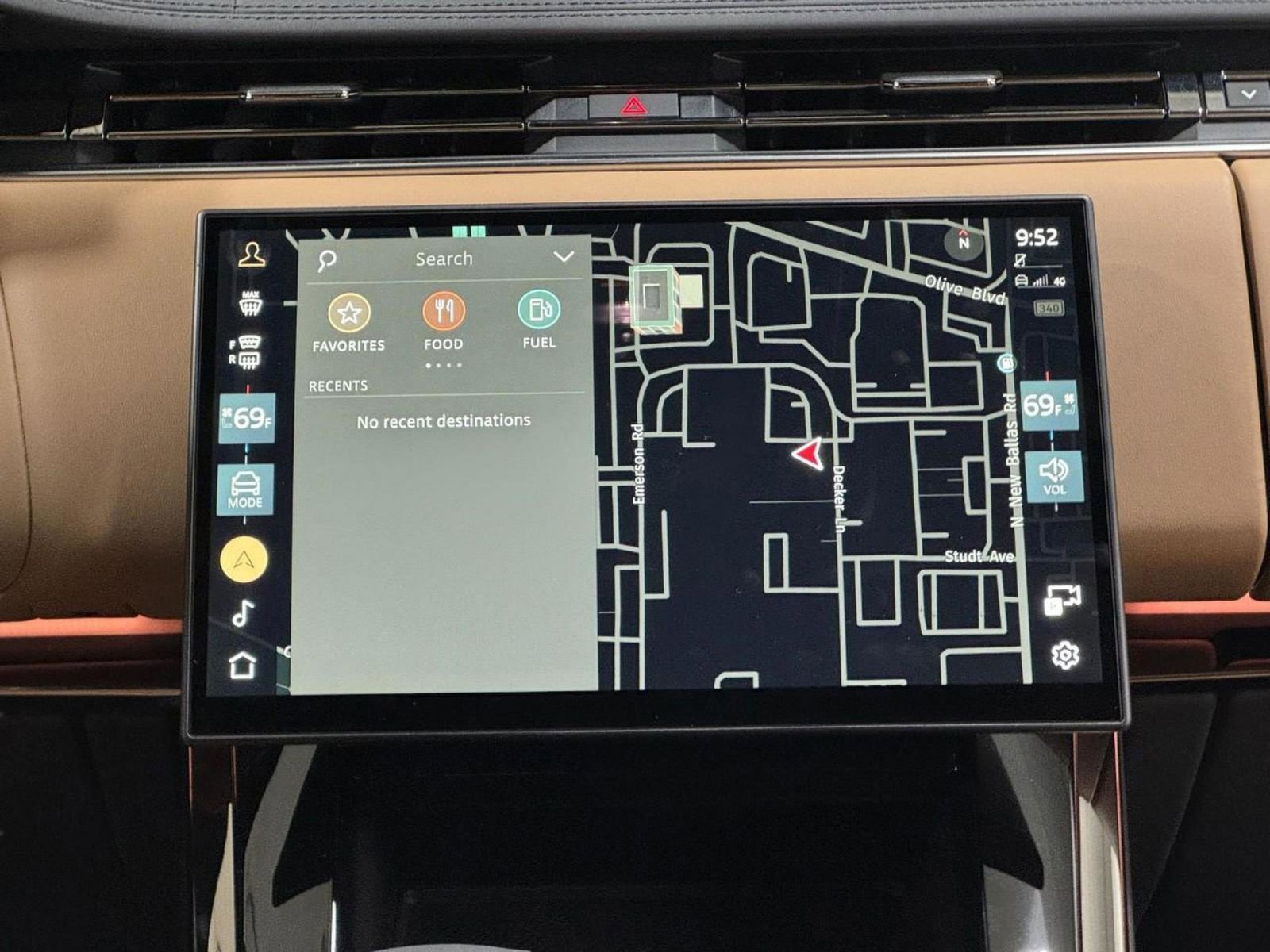 New 2026 Land Rover Range Rover Sport Dynamic SE image 15