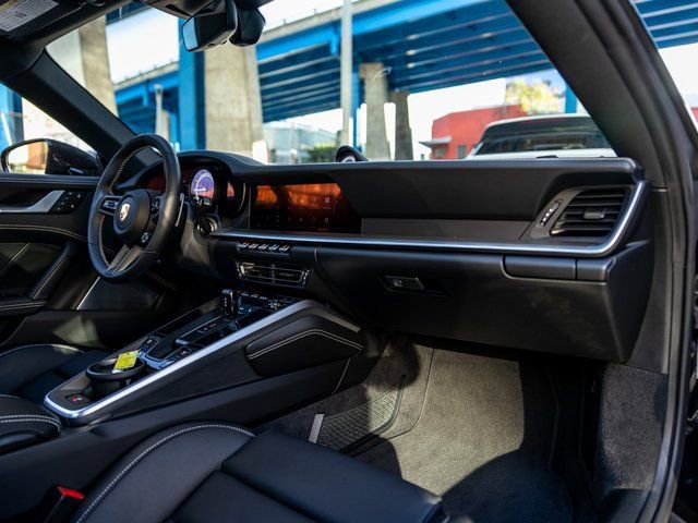 Certified 2024 Porsche 911 Carrera 4S AWD/4WD image 34