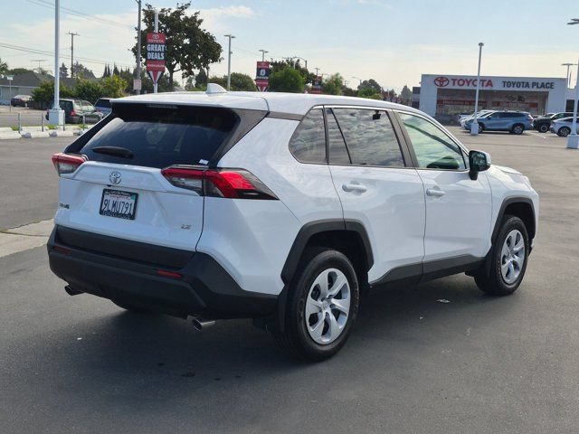 Certified 2024 Toyota RAV4 LE FWD image 8