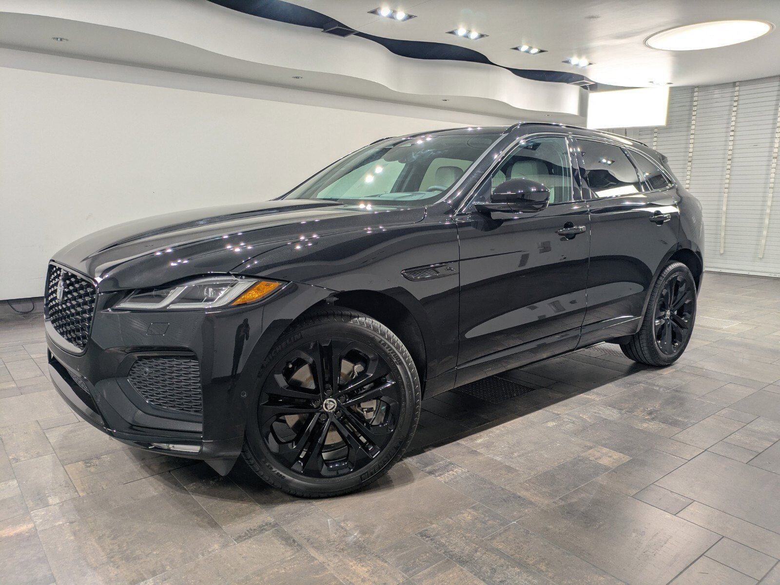 New 2026 Jaguar F-PACE R-Dynamic S