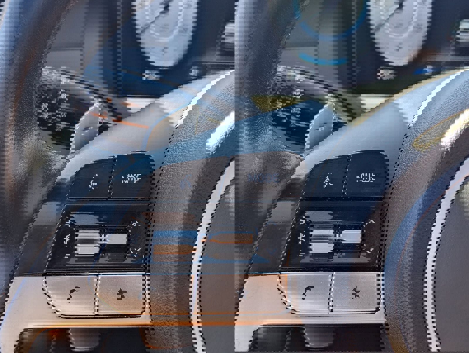 Used 2023 Hyundai Tucson Limited image 28