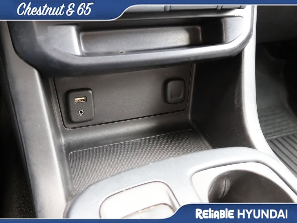 Used 2015 Chevrolet Colorado W/T w/ WT Convenience Package AWD/4WD image 37