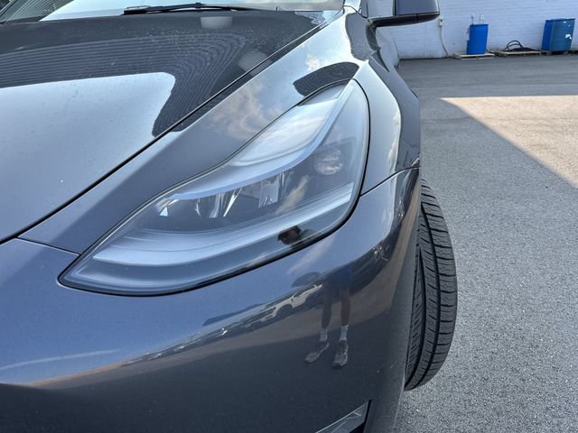 Used 2025 Tesla Model Y Performance AWD/4WD image 9