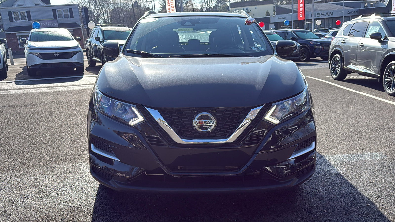 Used 2022 Nissan Rogue Sport SL video 2