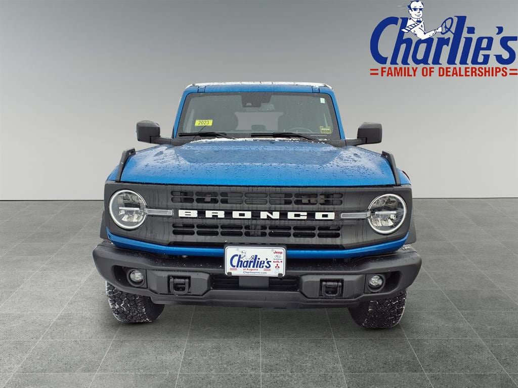 Used 2023 Ford Bronco Black Diamond AWD/4WD image 2