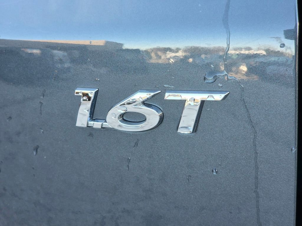 Used 2022 Hyundai Kona Limited FWD image 12