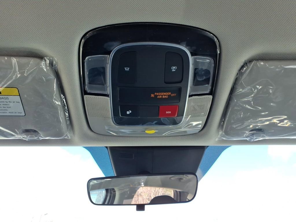 New 2026 Hyundai Tucson SE image 17