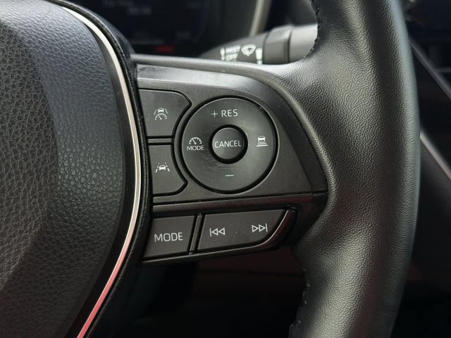 Used 2026 Toyota Corolla XLE FWD image 25