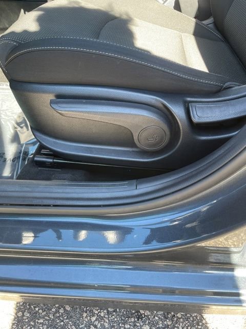 Certified 2020 Kia Forte LXS image 33