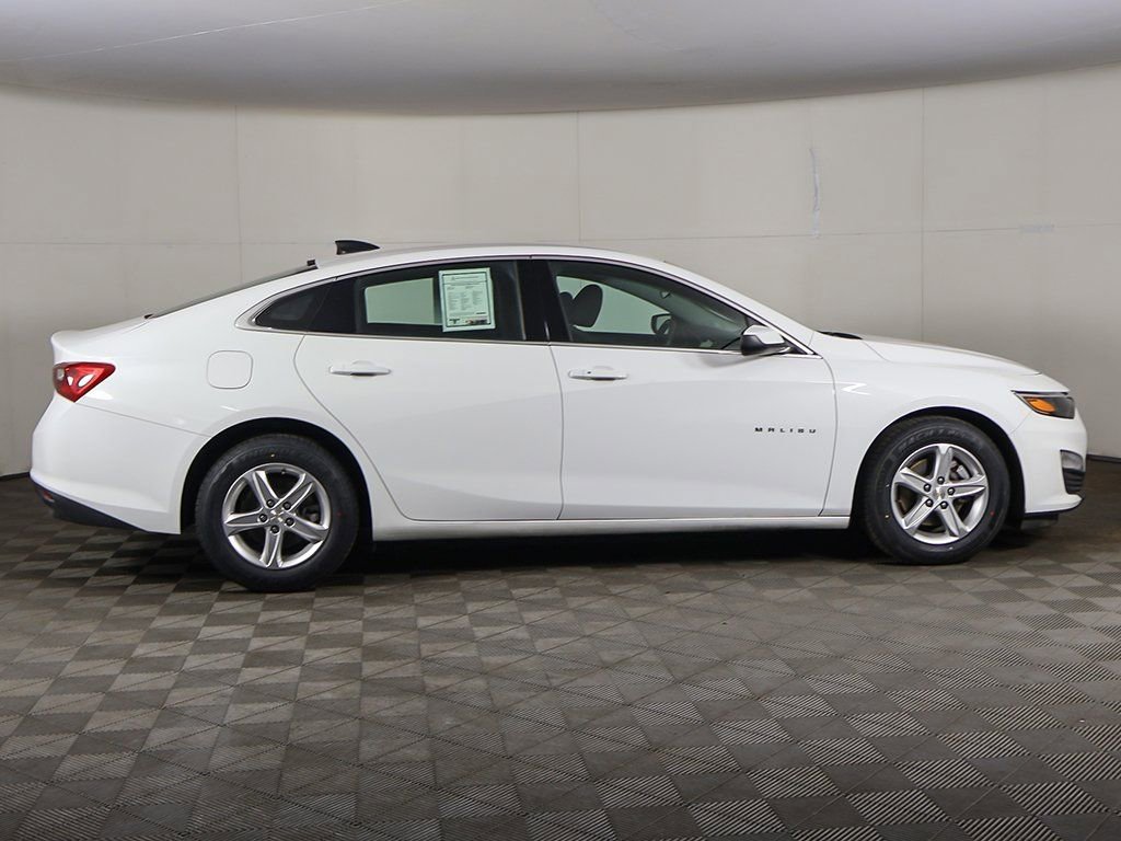Used 2024 Chevrolet Malibu LS image 14