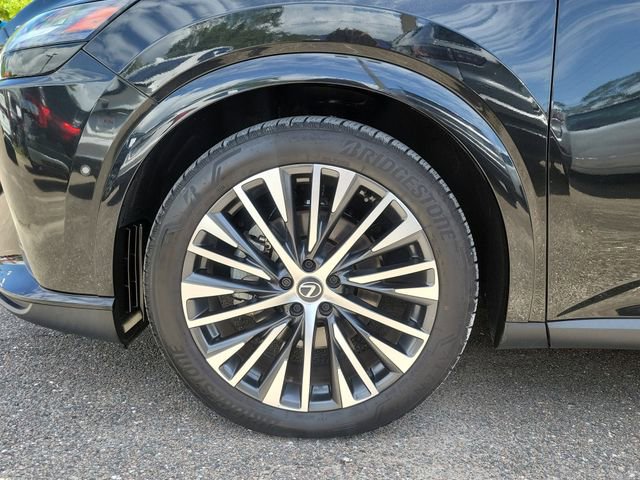 Used 2024 Lexus RX 350 Premium Plus w/ Convenience Package image 6