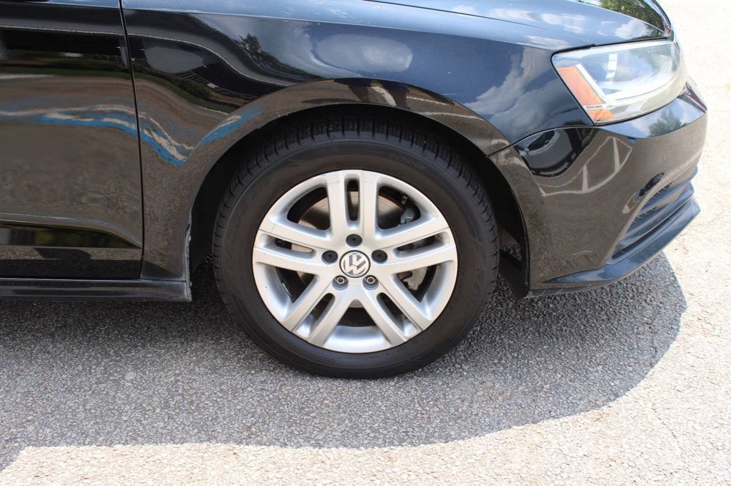 Used 2018 Volkswagen Jetta S FWD image 33