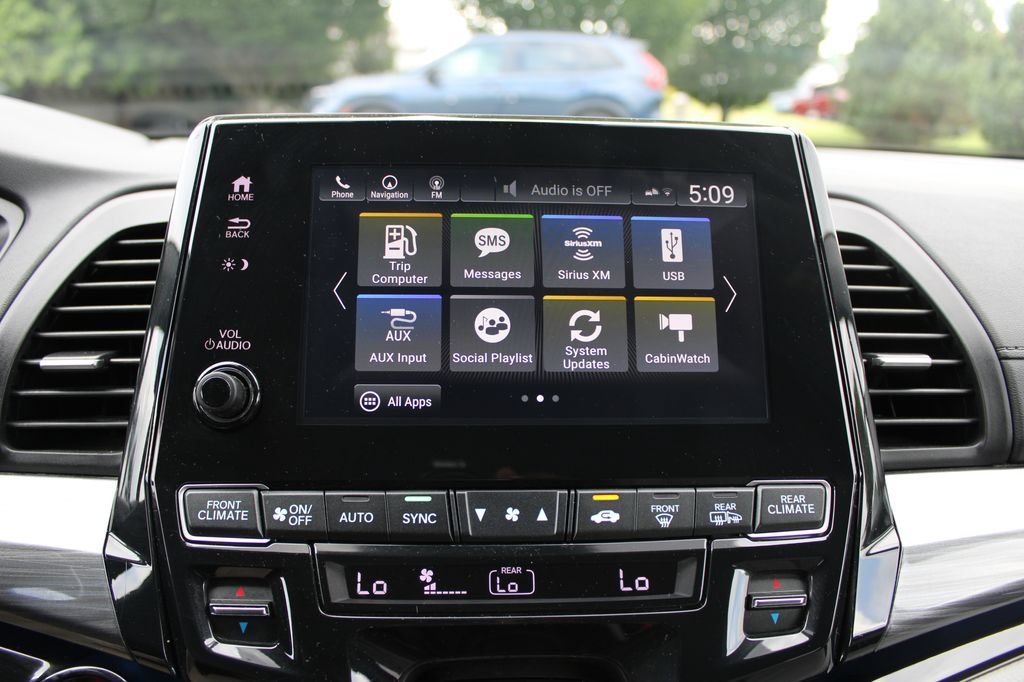 Used 2023 Honda Odyssey Elite image 30
