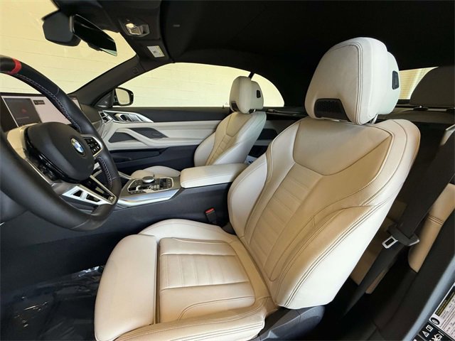 Used 2025 BMW 440i xDrive Convertible image 2