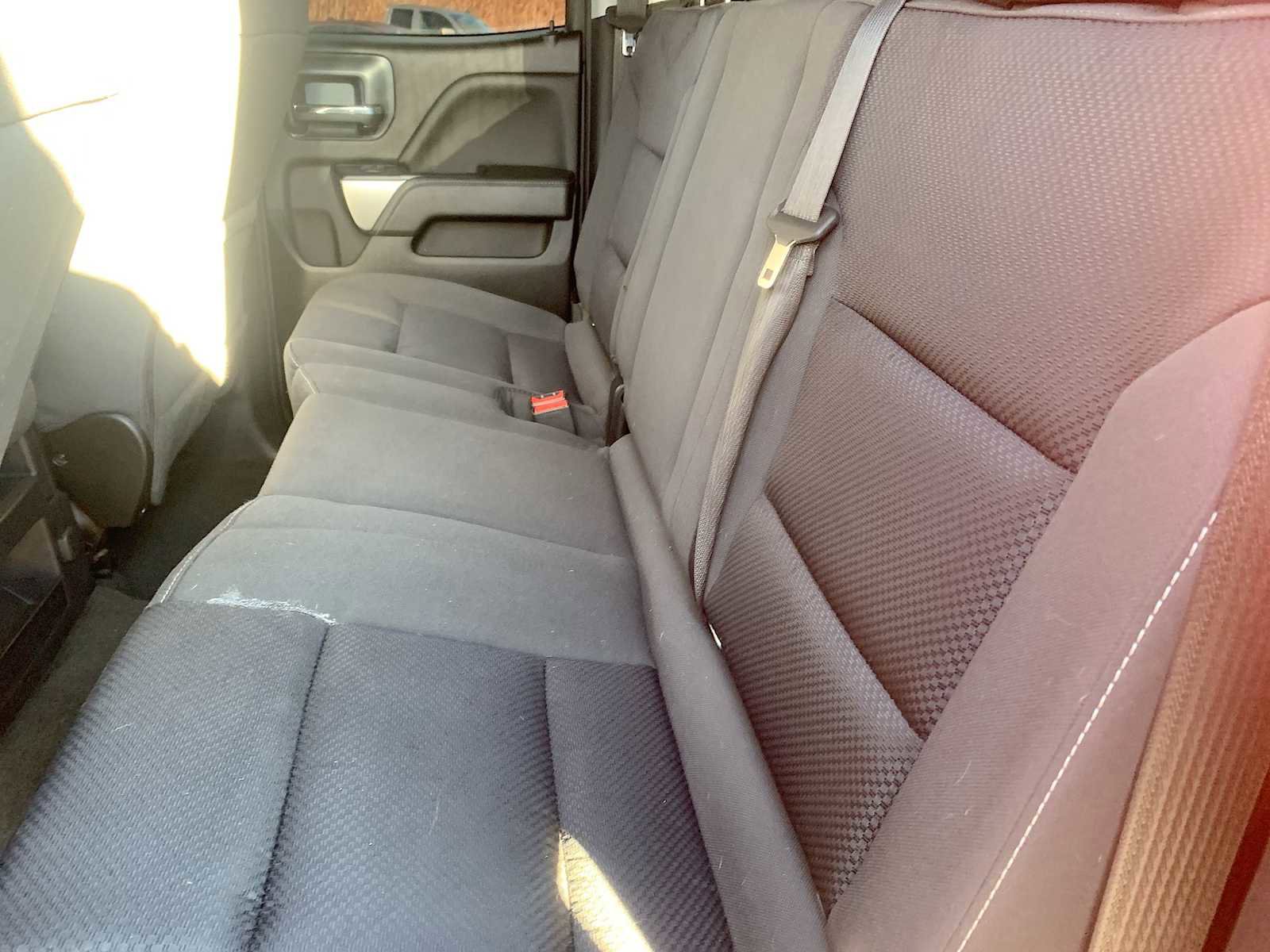 Used 2018 Chevrolet Silverado 1500 LT w/ All Star Edition image 21