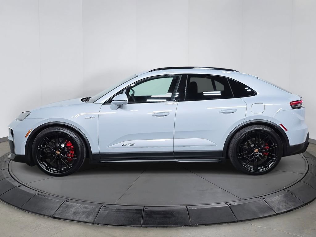 New 2026 Porsche Macan GTS Electric image 2