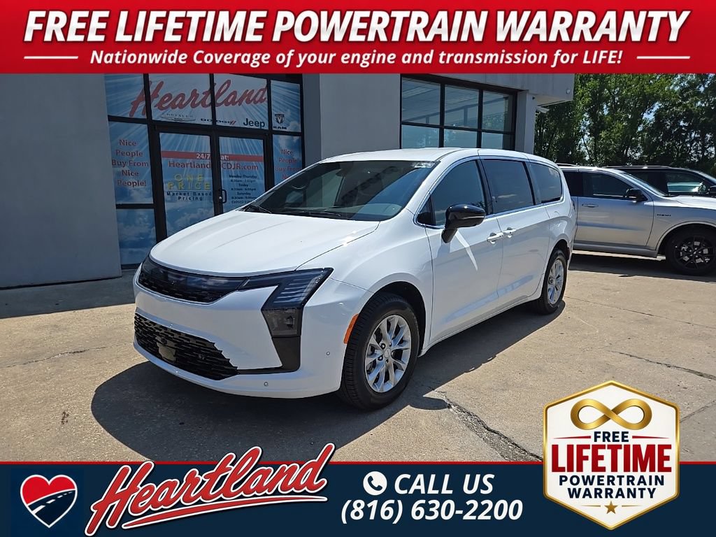 New 2027 Chrysler Pacifica Select w/ Family Tech Group AWD/4WD image 1
