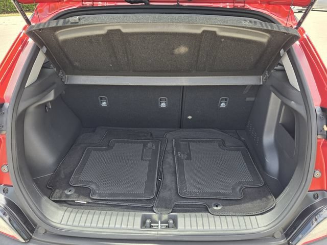Used 2023 Hyundai Kona SEL w/ Convenience Package FWD image 16