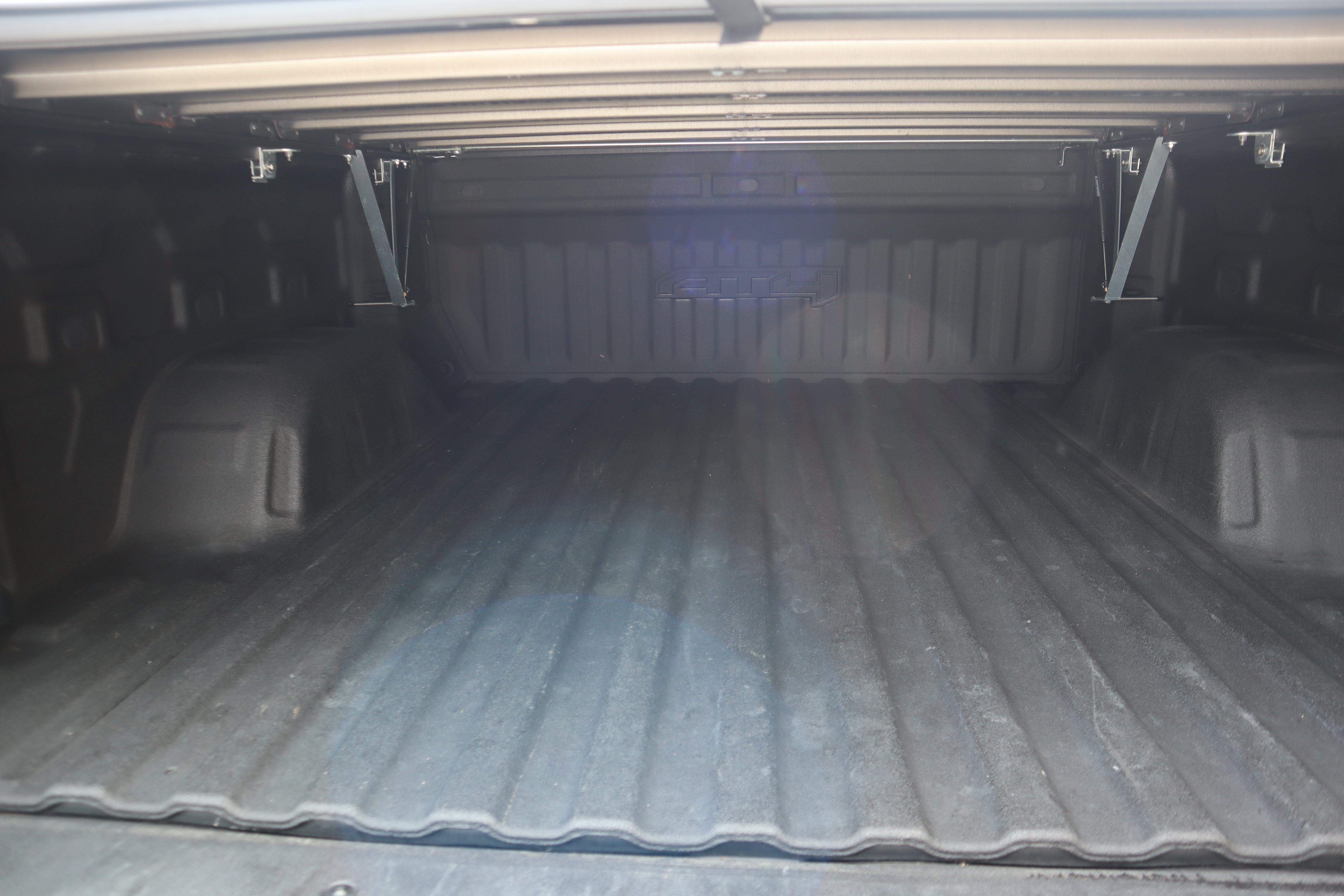 Used 2020 GMC Sierra 1500 AT4 w/ AT4 Premium Package AWD/4WD image 38