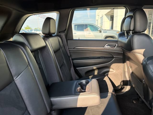 Used 2021 Jeep Grand Cherokee Laredo X AWD/4WD image 32