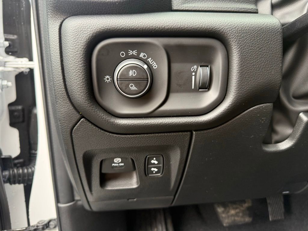 New 2026 RAM 1500 Big Horn AWD/4WD image 54