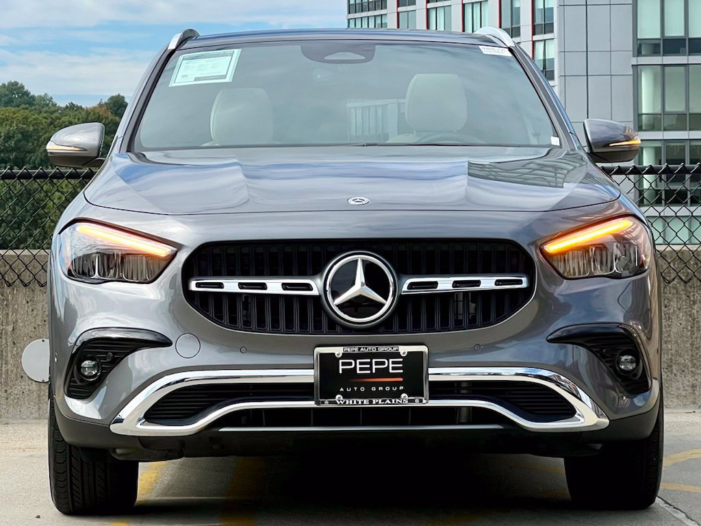 Certified 2026 Mercedes-Benz GLA 250 4MATIC image 3