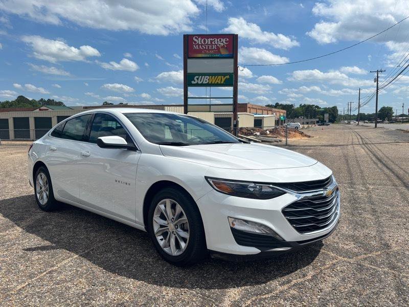 Used 2023 Chevrolet Malibu LT FWD image 4