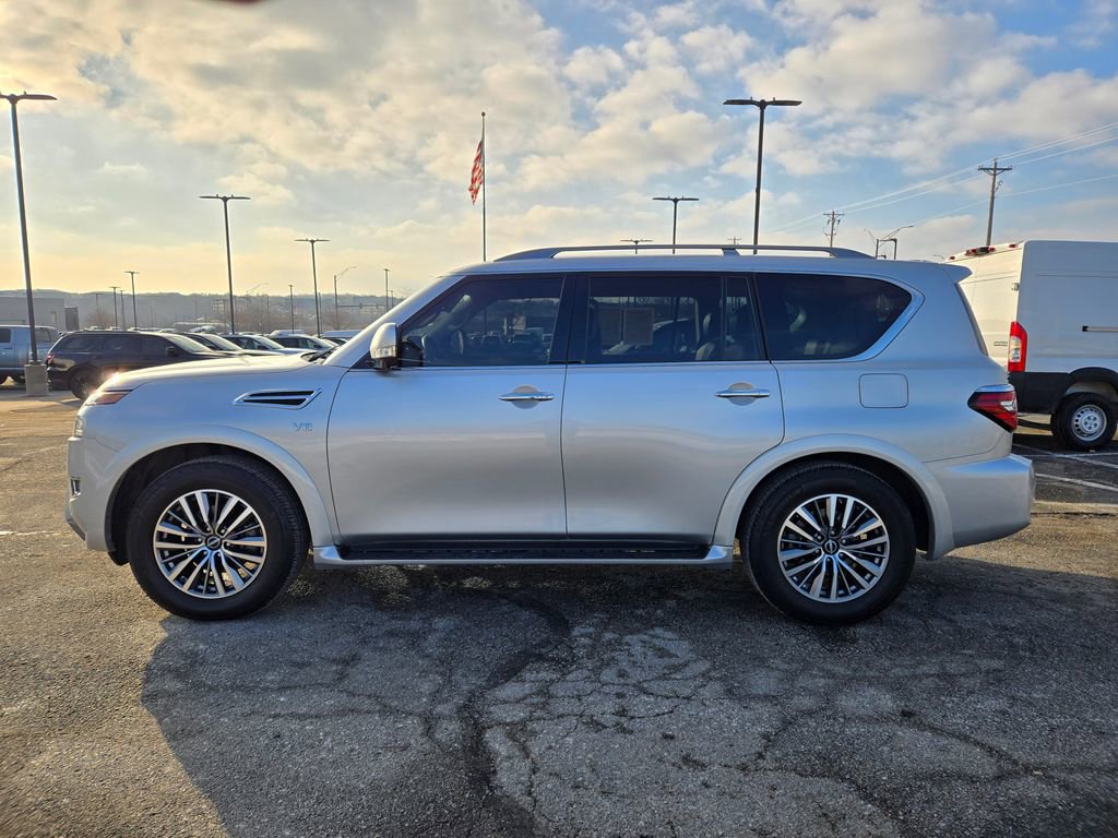 Used 2022 Nissan Armada SL w/ Captain's Chairs Package image 7