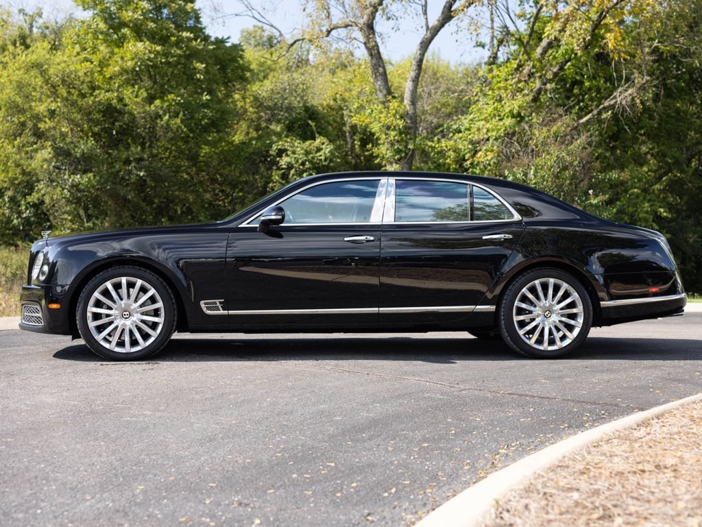 Used 2019 Bentley Mulsanne RWD image 5