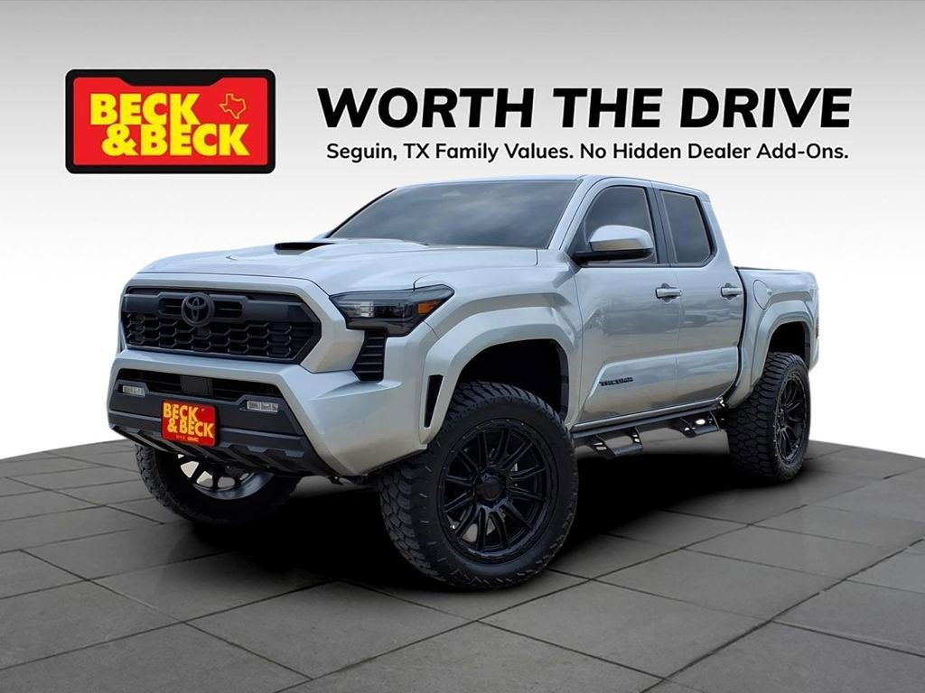 Used 2024 Toyota Tacoma TRD Sport image 1