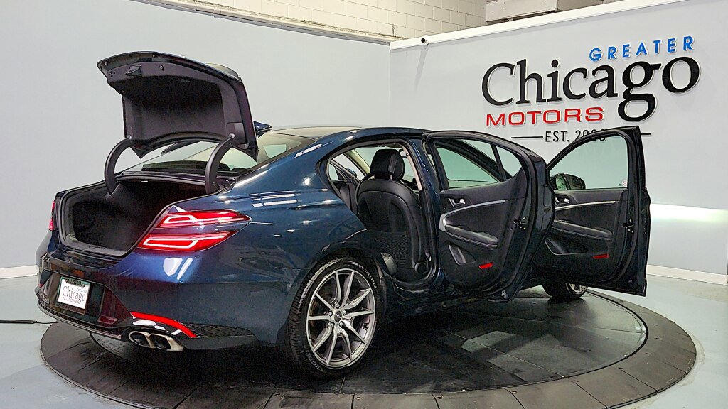 Used 2023 Genesis G70 2.0T AWD/4WD image 12