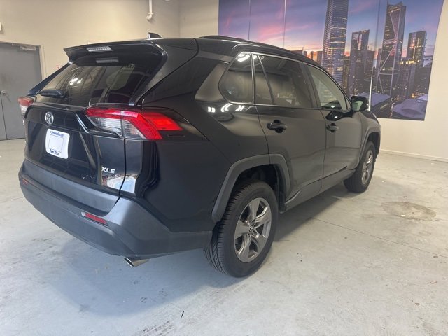 Used 2024 Toyota RAV4 XLE image 5