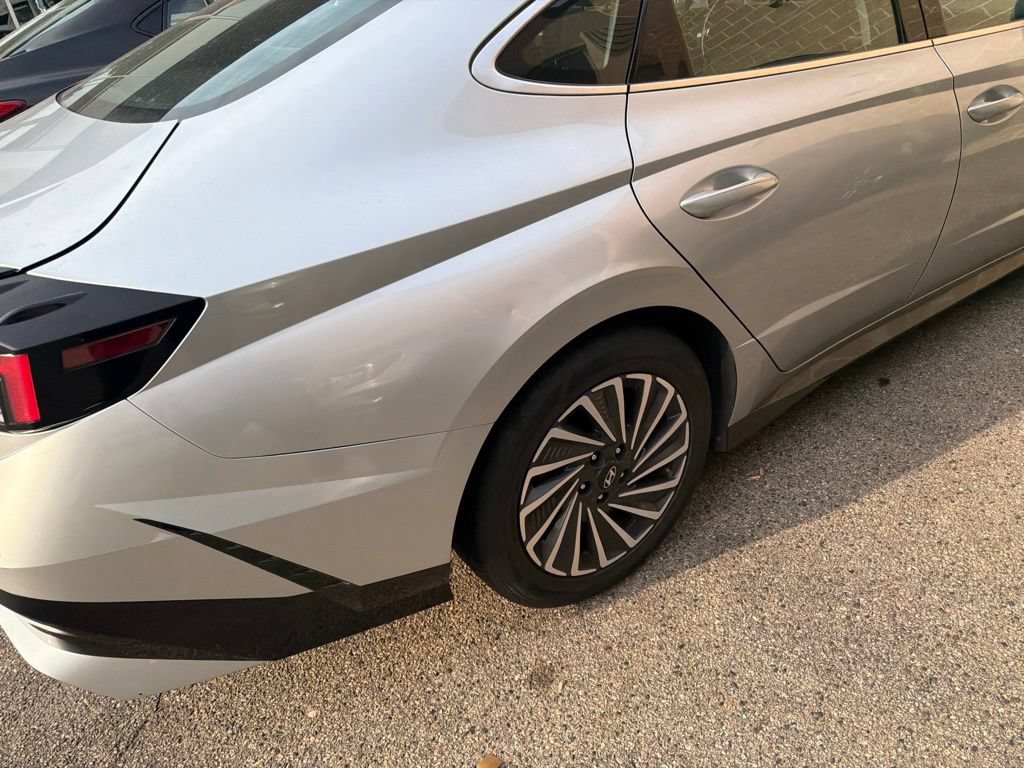 Used 2025 Hyundai Sonata SEL FWD image 7