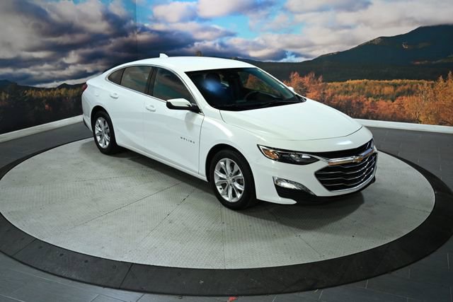 Used 2024 Chevrolet Malibu LT image 1