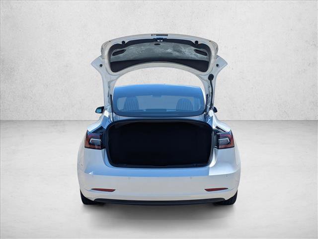 Used 2020 Tesla Model 3 Standard Range Plus RWD image 6