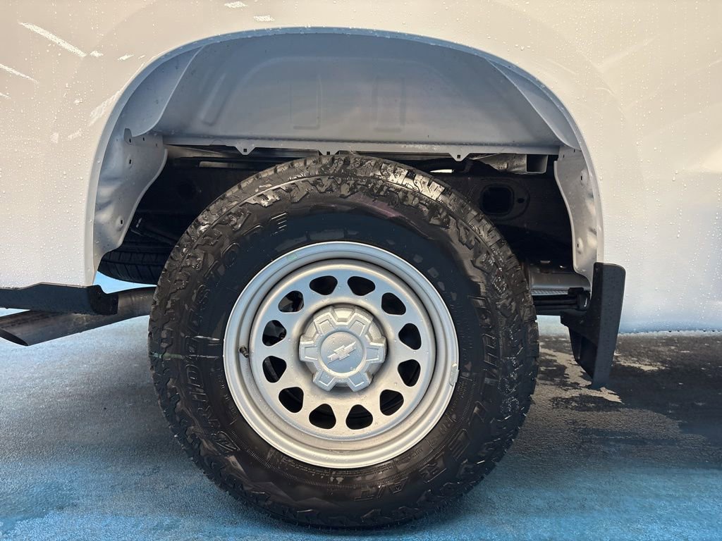 New 2026 Chevrolet Silverado 1500 W/T w/ Trailering Package image 5