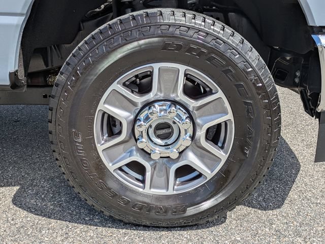 Certified 2026 Ford F350 Lariat w/ FX4 Off-Road Package AWD/4WD image 11