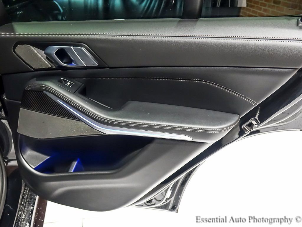 Used 2026 BMW X5 M60i image 29