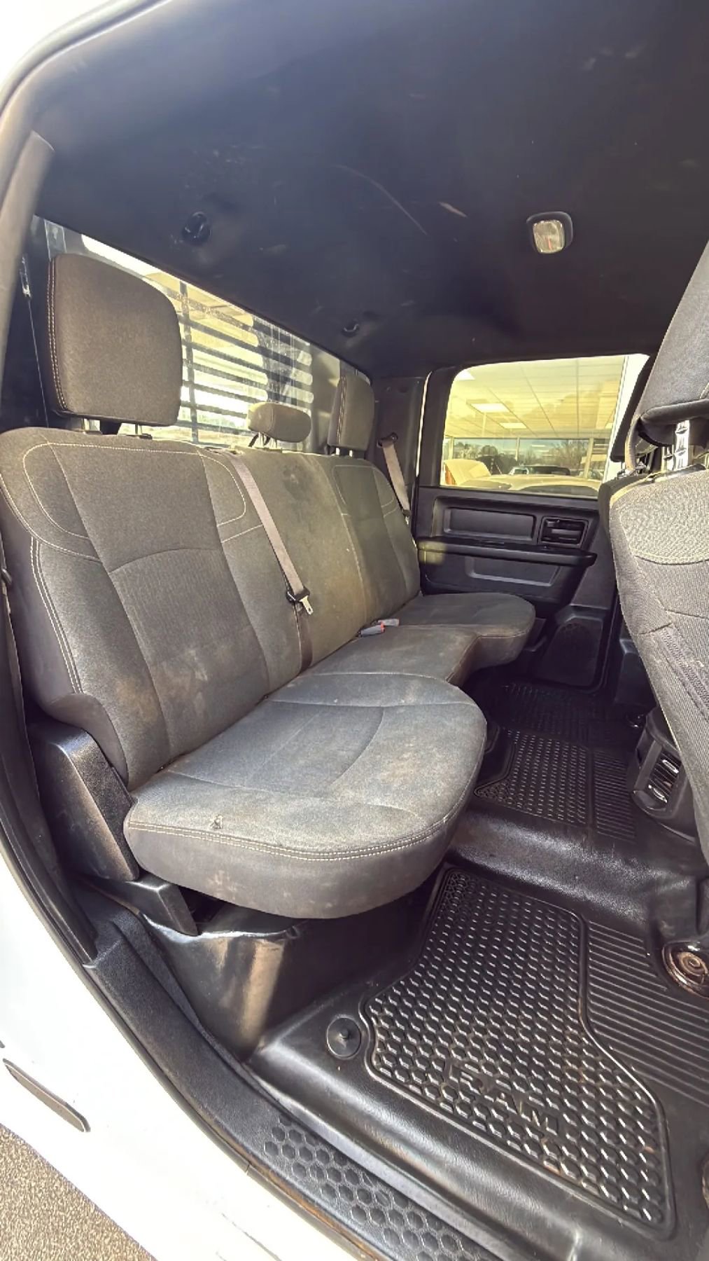 Used 2021 RAM 4500 Tradesman w/ Chrome Appearance Group image 27