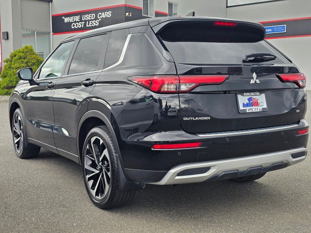 Used 2024 Mitsubishi Outlander SE AWD/4WD image 5