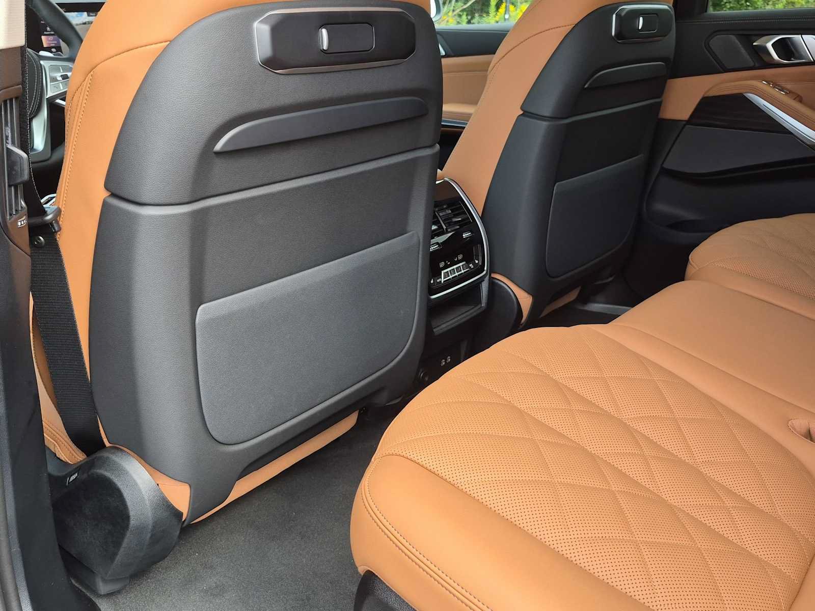New 2027 BMW X7 xDrive40i AWD/4WD image 18