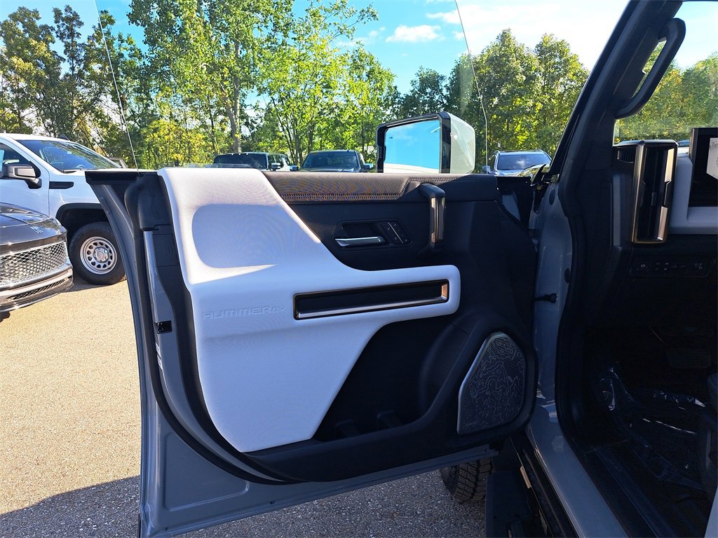 New 2025 GMC Hummer EV 3X image 17