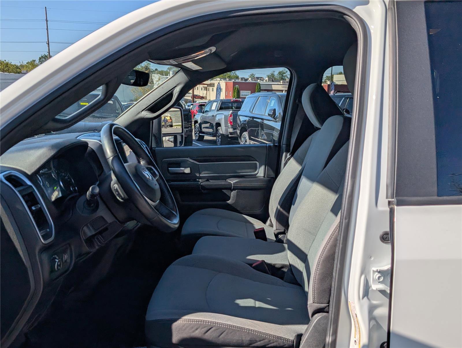 Used 2023 RAM 2500 Big Horn w/ Level 1 Equipment Group image 15