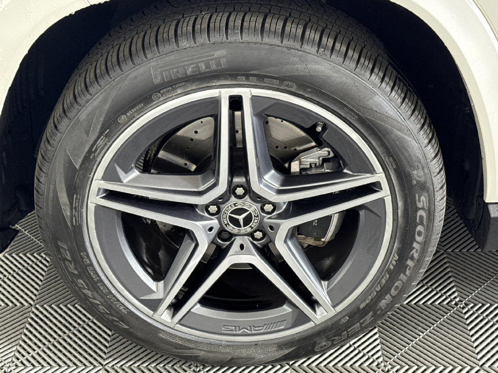 Certified 2024 Mercedes-Benz GLS 450 4MATIC image 12
