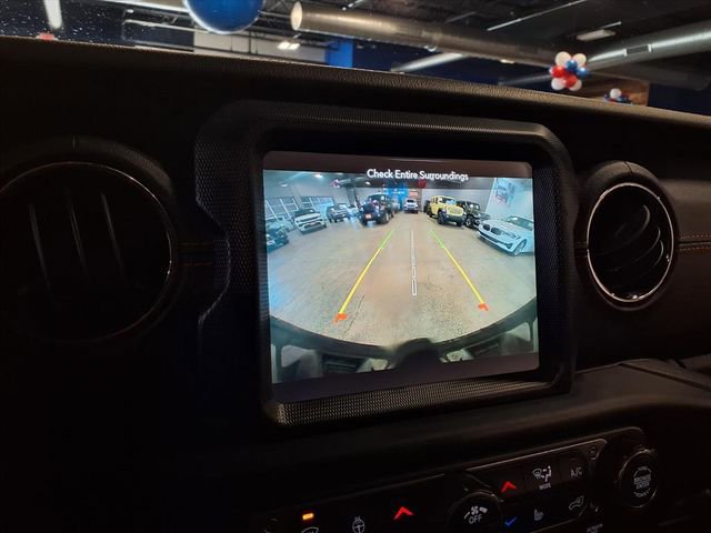 Used 2023 Jeep Wrangler Altitude image 27