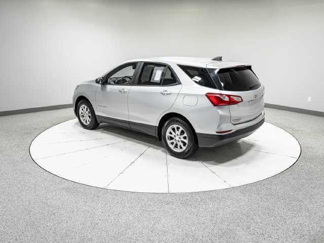 Used 2020 Chevrolet Equinox LS AWD/4WD image 29