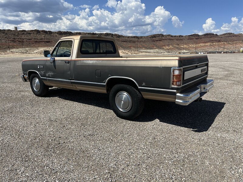 Used 1990 Dodge D/W Truck 250 RWD image 6