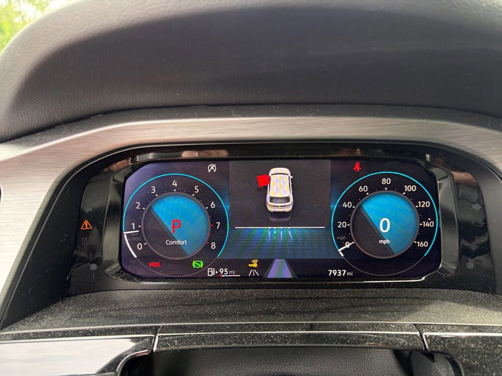 Certified 2024 Volkswagen Atlas Cross Sport SE FWD image 20