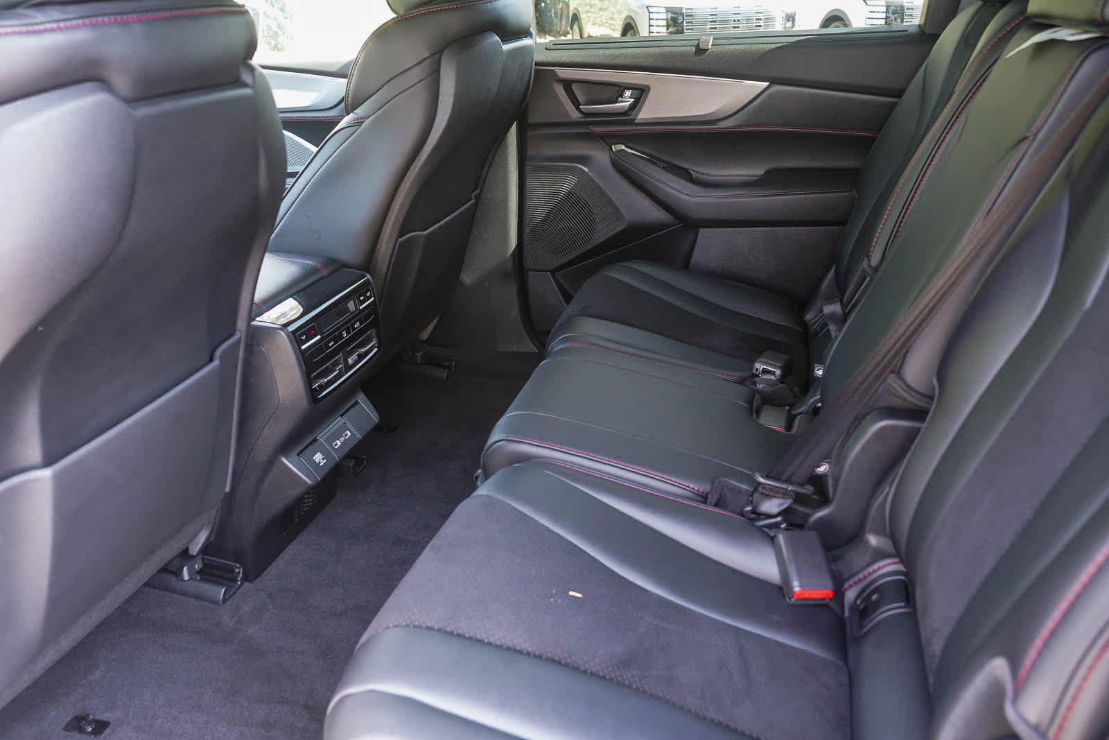 Used 2024 Acura MDX A-Spec AWD/4WD image 18