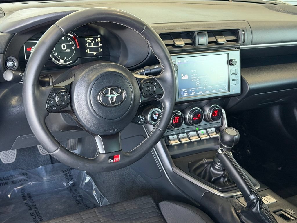 Certified 2023 Toyota GR86 w/ ALL Weather Mat Package (TMS) RWD image 31